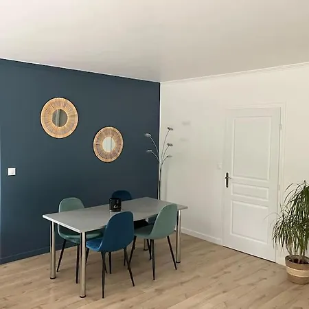 Διαμέρισμα Appart Tout Confort Au Calme, Jardin Et Terrasse